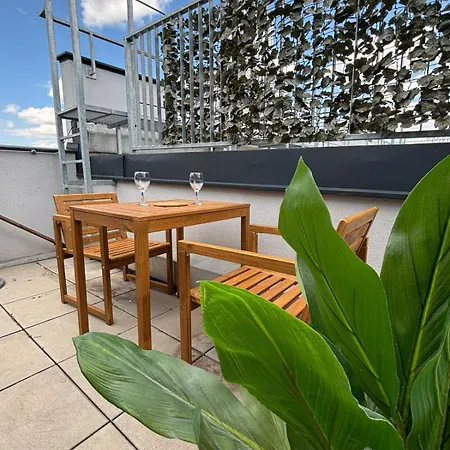 Orestaliving - Penthouse In 2Nd District With View Vienna Exterior photo